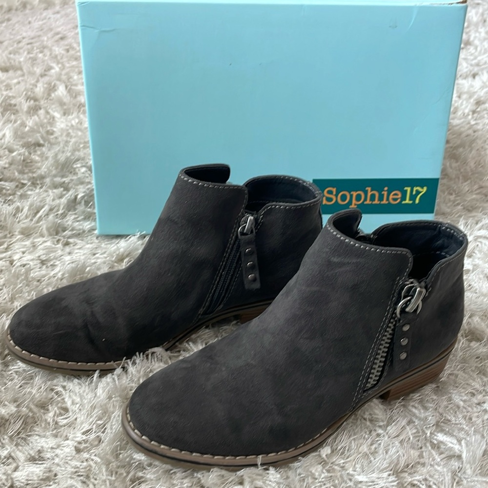 Girls Suede Booties - size 2